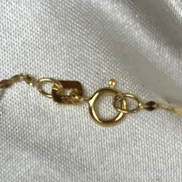 ♥️10K Yellow Gold Genuine Ruby Pendant♥️ - Picture 5 of 13